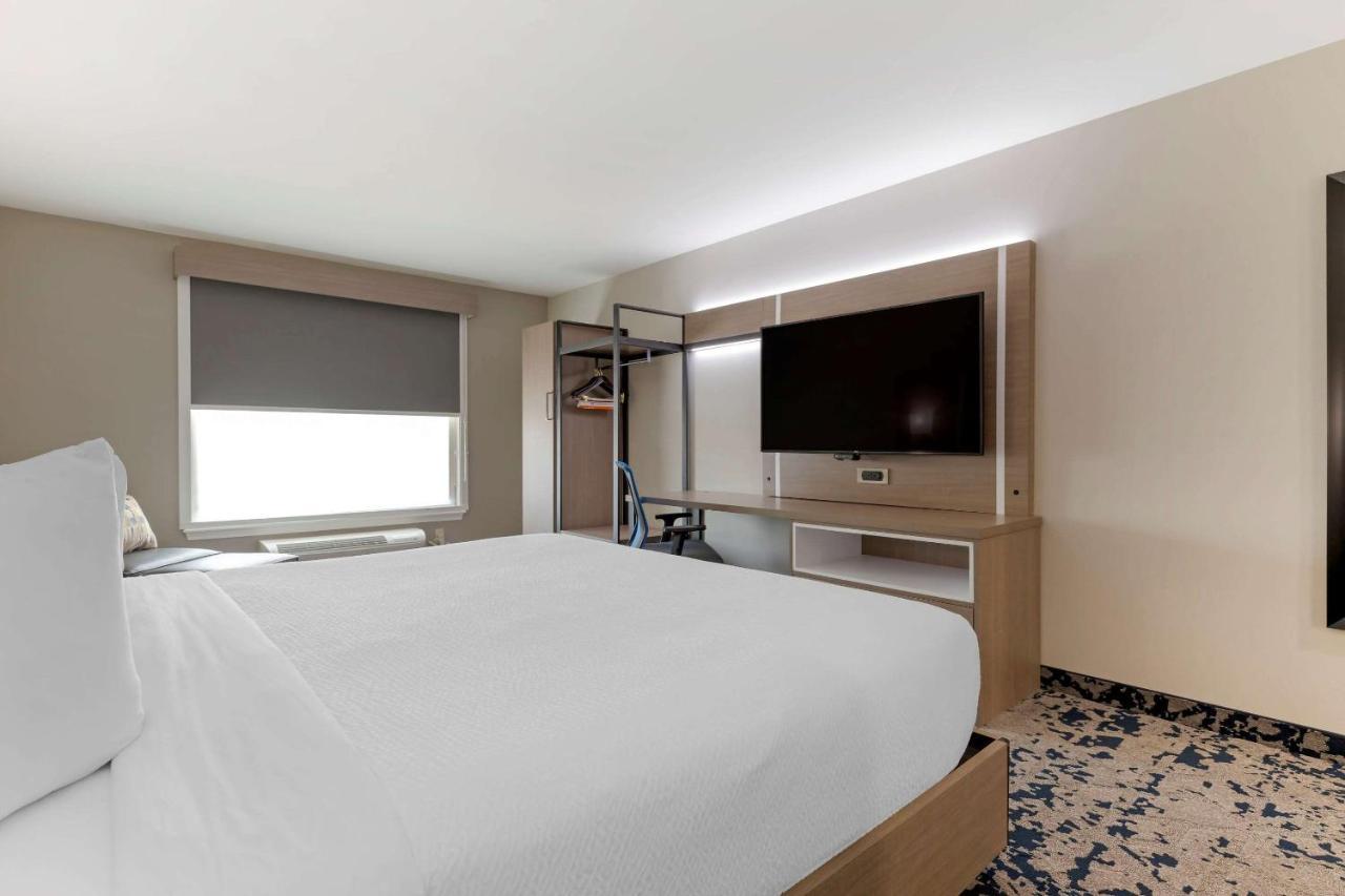 Comfort Inn & Suites Мускоги Екстериор снимка