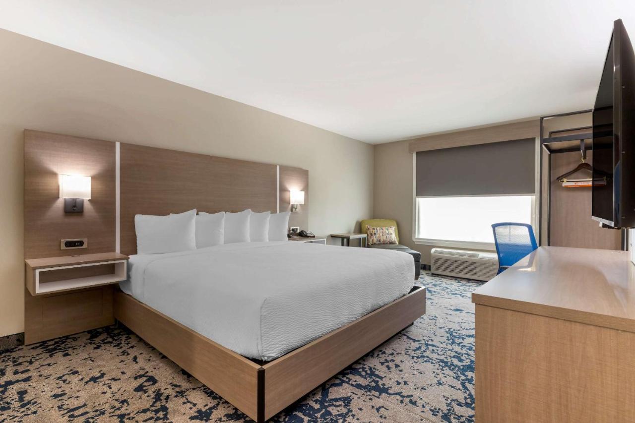 Comfort Inn & Suites Мускоги Екстериор снимка