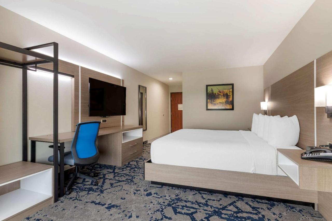 Comfort Inn & Suites Мускоги Екстериор снимка